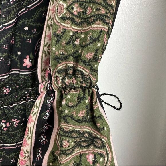 Cupcakes and Cashmere Nollie Stripe Long Sleeve Midi Dress Sz Small - Picture 5 of 16